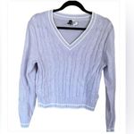 Divided Soft, cable-knit, v-neck sweater with long sleeves. Light purple. Size Small Photo 0