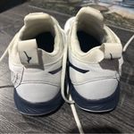 Mizuno White and Blue Athletic Sneakers Size 10 Photo 2