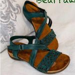 BEARPAW Sandals sz 6 Photo 0