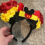 Disney ’s Classic Mickey Mouse Themed Minnie Ears Photo 2