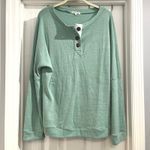 Andthewhy  Boutique Women’s Seafoam Green Long Sleeve Shirt Size L Photo 1