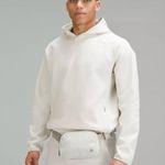 Lululemon Everywhere Belt Bag 1L Wordmark in Vapor/Gold/White, NWT Photo 4