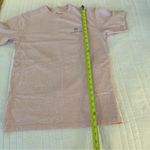 Southern Tide Mosaic Seahorse Pink Heathered Tee. Size Small. Photo 8