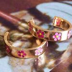 Princess Polly Floral Earrings Photo 0