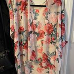 Vestique Floral Kimono Photo 0