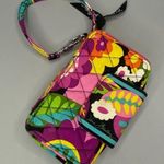 Vera Bradley GUC  Va Va Bloom Wristlet wallet Photo 0