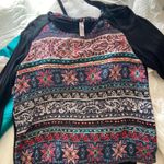 Xhilaration T-shirt Photo 2