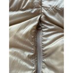 Uniqlo Ultra Light Down Vest Size Large Beige Wide Quilt Puffer Lightweight Photo 3