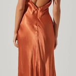 ASTR  Makenna Satin Open Back Midi Dress In Apricot Photo 0