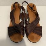 Clarks Slingback Criss Cross Strap Dress Sandals Brown Leather Peep Toe Size 10 Photo 0
