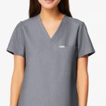 FIGS Grey Catarina One Pocket Scrub Top Size XS Photo 0