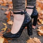 Gianvito Rossi Quilted Leather Mary Jane Ankle Strap Block Heel Pumps Black 36.5 Photo 0