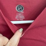 Chicago Blackhawks Graphic Tee Logo NHL Size M Photo 2