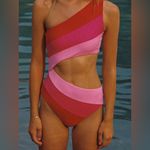 Beach Riot JOYCE ONE PIECE, Size Medium , $168 Photo 4