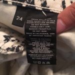 J Brand  Cut off shorts in labyr print Photo 4