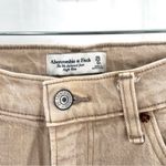 Abercrombie & Fitch The 90’s High Rise Relaxed Fit Cotton Denim Jean Photo 6