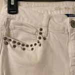American Eagle Women's  White Wash Studded Pocket Skinny Jeans Size 2 31" Inseam Photo 1