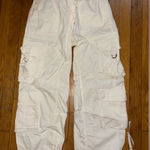 Abercrombie & Fitch Abercrombie cream High Rise Baggy Cargo Pant Photo 0