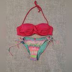 Victoria's Secret Victoria Secret Bikini Photo 0