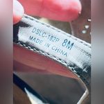 Chinese Laundry  Women's soft brown  Wedge Sandals size 8 Photo 6