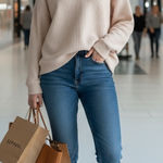 Aerie  woman’s oversized sweatshirt raw bottom hem size small Photo 0