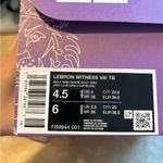 Nike Gray LeBron Witness Sneakers W6 M4.5 Wolf Grey/White. NIB Photo 5