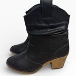 Charles Albert Black Western Cowboy Ankle Boots Vegan Leather Womens Size US 8 Photo 0