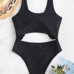 Zaful Tie Front Cutout One Piece Swimsuit Photo 4