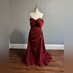 Lucci Lu NWT  Style: 1193, Color: Wine, Size: 8 Photo 4