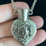 RARE Old ART NOUVEAU Egyptan Revival Style Vase Silver Tone Pendant Necklaces Photo 1