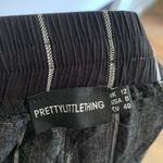 Pretty Little Thing  Black White Striped Elastic Waist Pants Size 8 Photo 5