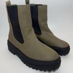 Lulus  Derrie Green Olive  Faux Leather Chunky Platform  Ankle Chelsea Boots # 9 Photo 0