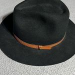 D&Y ⭐️  100% Wool Black Belted Bowler Hat EUC Photo 0