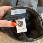 DL1961  Emma Skinny Low Rise Instasculpt Denim Jeans in Drizzle Gray Size 28 Photo 6