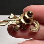 Signed Avon Christmas Holiday Candy Cane Gold Tone Brooch Tack Pin NWOT Photo 4