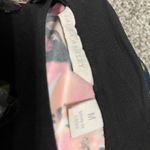 Laura Ashley Sleeveless Beaded Accent Floral Stretch tank top M Photo 1