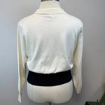 Unique Vintage Ivory Keyhole Heart Sweater - Size 20 Photo 1