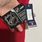 New Jersey Devils Top women’s v neck, large NWT Red Size undefined Photo 2