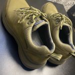 Clarks Wave 2 Mens Shoes Waterproof Size 8.5 Photo 3