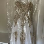 Ball Gown White Size 2 Photo 10