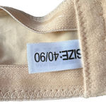 Magic Bra Strapless Nude Bra Front Closure Sz 40 Molded Cup–Cup Size Not Listed Photo 3