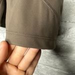 Nike  One Women's Training High-Rise Shorts 8" NWT Size XS (Olive) FZ6758-004 Photo 10