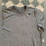 Nike Dri Fit T-shirt Workout Shirt Gray Black Size S Activewear Comfy T-shirt Photo 2