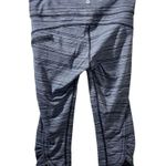 Lululemon  Run Top Speed Black/White Striped Cropped Leggings Size 6 Photo 2