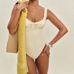 Reformation  Bahia One Piece Swimsuit FIOR DI LATTE Medium NWT Medium Coverage Photo 0