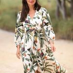 PatBO Tropical Hi Photo 1