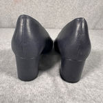 Women’s Brioso Dark Blue Leather Block Heel Pumps Comfortable Size 9.5 Photo 2