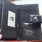 Mundi Snap clutch wallet by mundo black NWT vegan alligator Photo 4