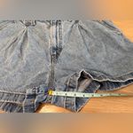 Levi's Women's High Waisted Mom denim Shorts Size 32 Photo 7