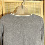 Bass Tight Knit Crew Neck Gray Sweater With Colorblock Fox Image Medium Photo 11